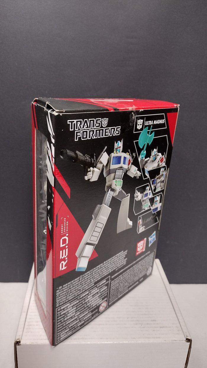 2021 Transformers R.E.D. Series Ultra Magnus 6" Figure (Open Box / Complete)