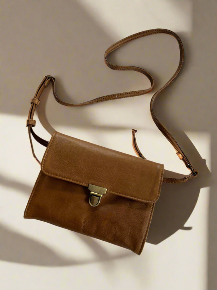 BROWN WITH BRASS TRIMS