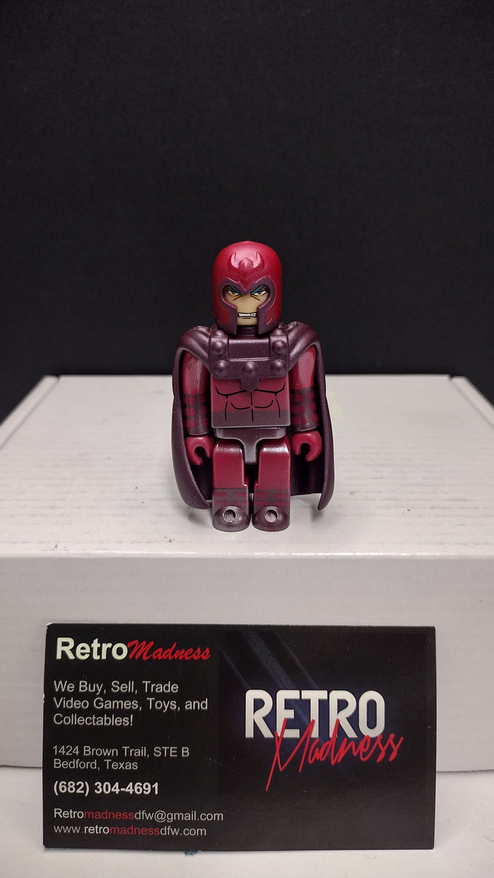Authentic Marvel Super Heroes x Medicom Toy: Kubrick Series 3 – Magneto 100% Micro Figure • Ultimate / Modern Variant (2004)