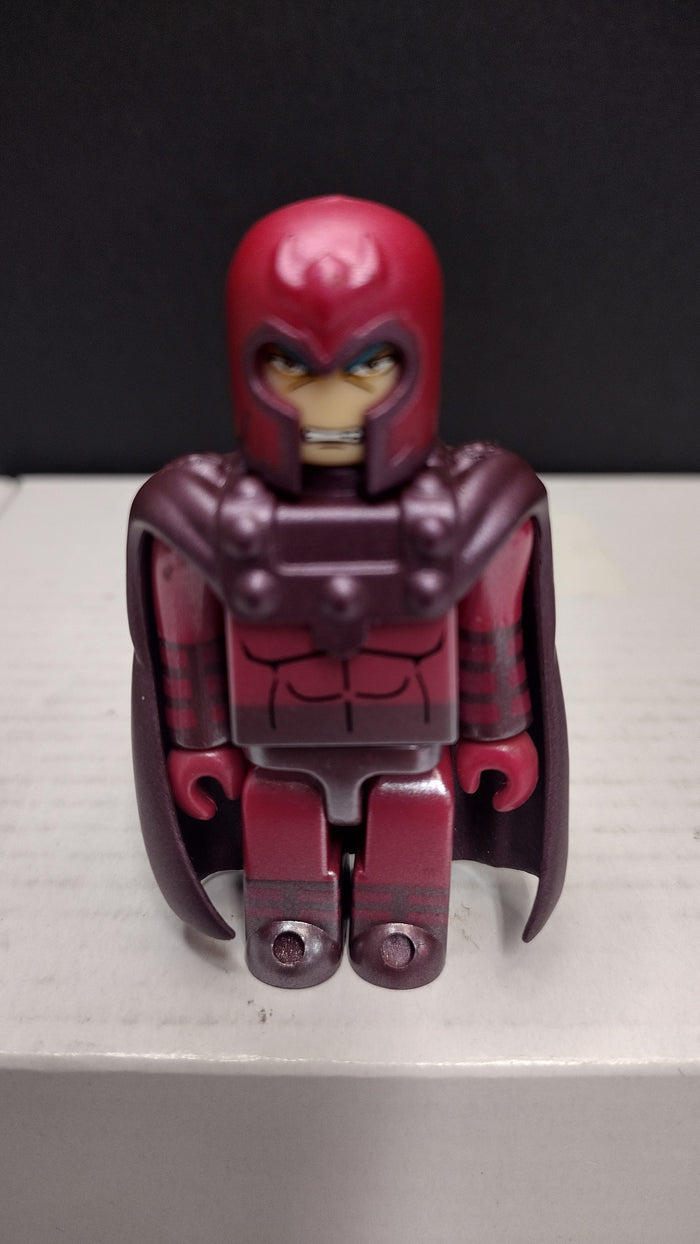 Authentic Marvel Super Heroes x Medicom Toy: Kubrick Series 3 – Magneto 100% Micro Figure • Ultimate / Modern Variant (2004)
