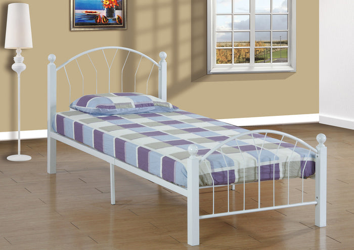 Beacan White Bed