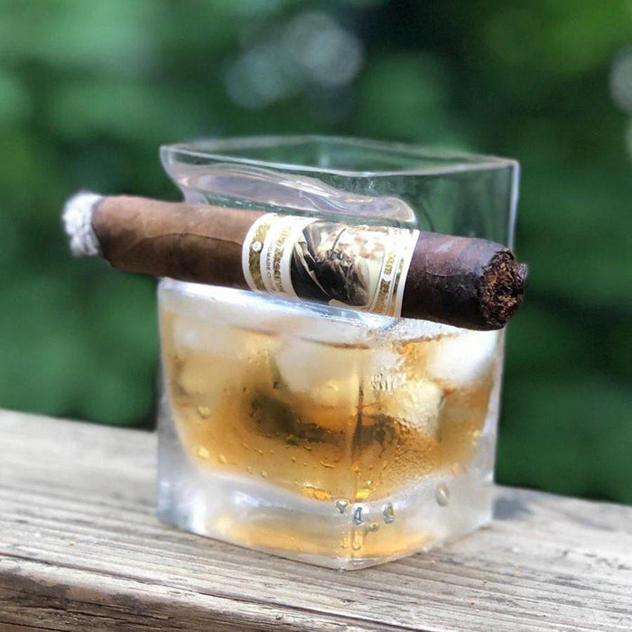 "Corkcicle : Cigar Glass - Annie's Hallmark"