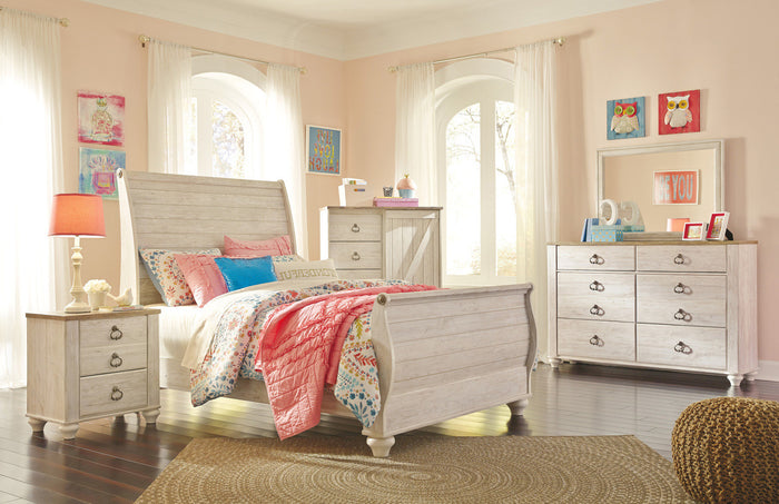 CRESTHILL Youth 54" Wide Dresser & Mirror