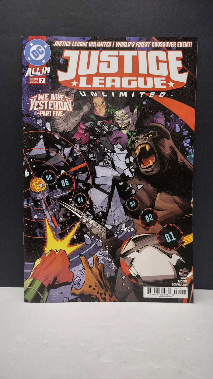 DC Comics Modern Era Lot – 5 Book Set - Lot I2 (Brand New / Unread)