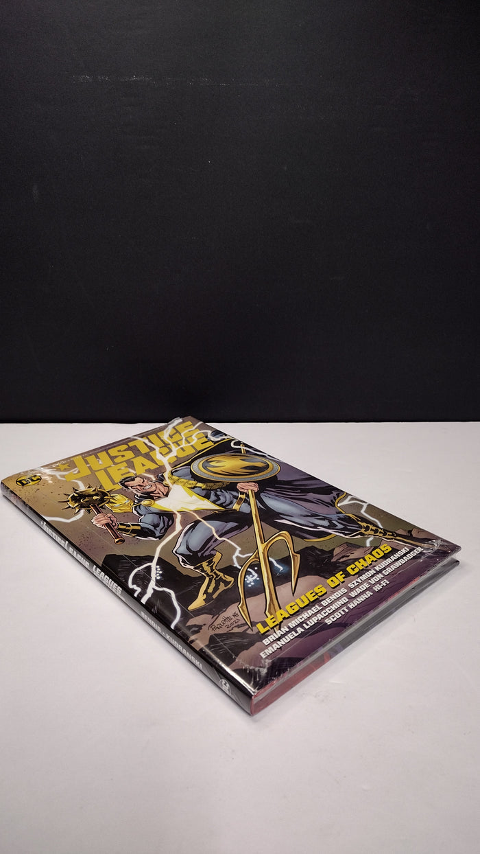 Justice League Vol. 3: Leagues of Chaos by Brian Michael Bendis – Hardcover