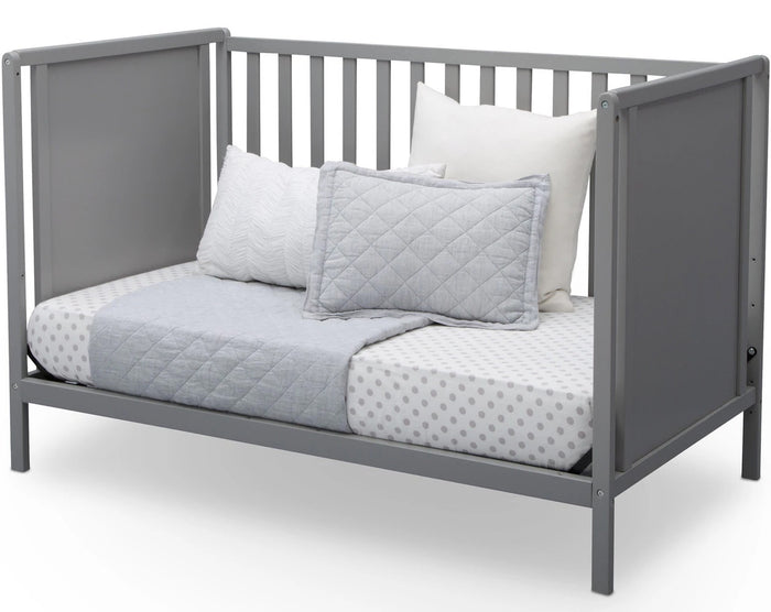 KYLE Gray 4-in-1 Crib