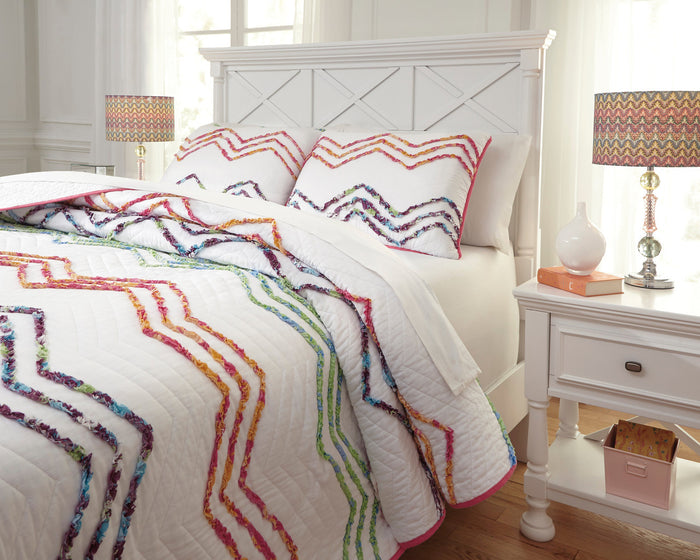Lacentera Multi Coverlet Set