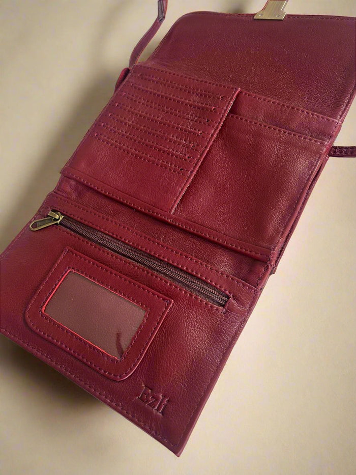 Maroon utility