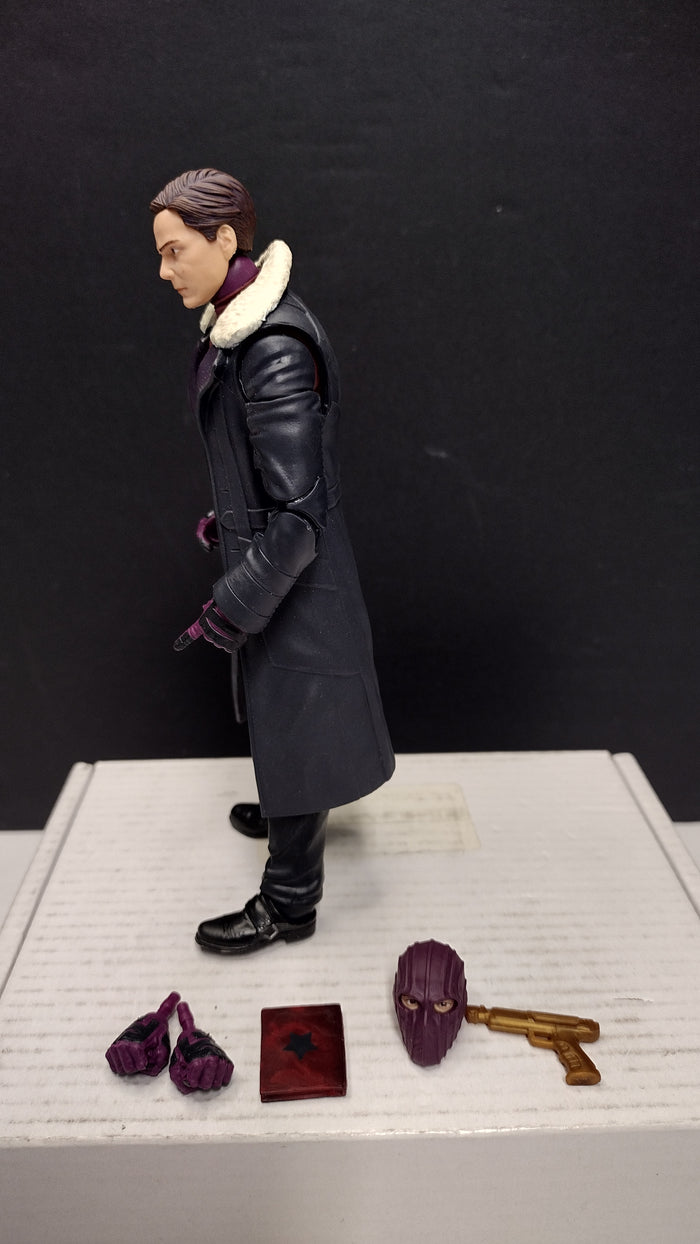 Marvel Legends Series MCU Baron Zemo 6-Inch Action Figure (Hasbro - Loose w/ Alternate Head, Hands, Tablet & Gold Gun)