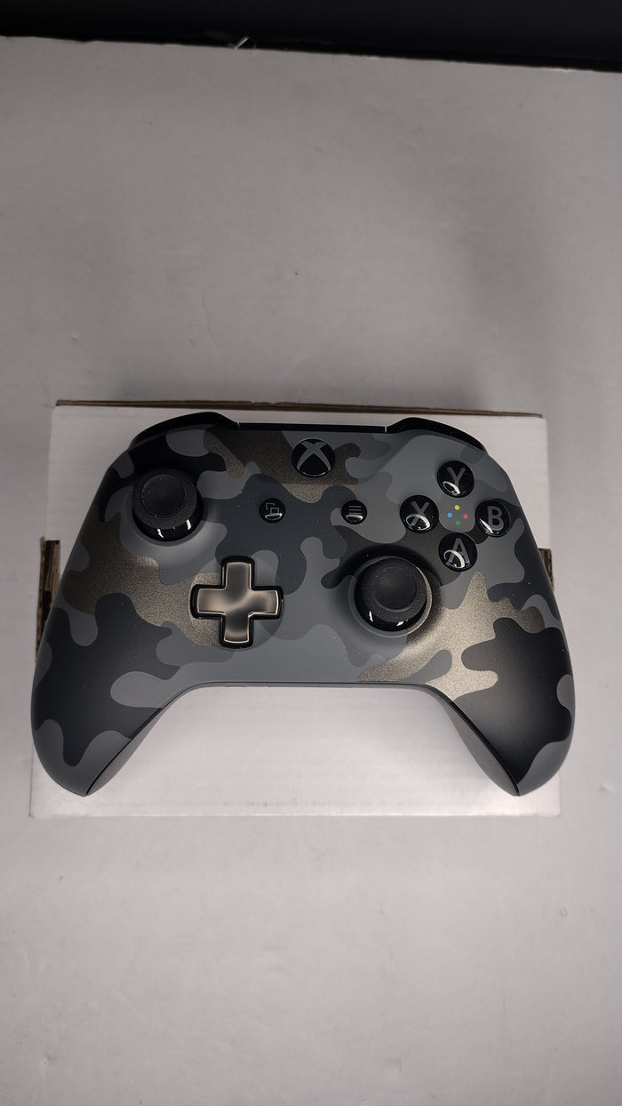 Microsoft Xbox One Wireless Controller – Special Edition Night Ops Camo (Model 1708) - In Box Tested Working!