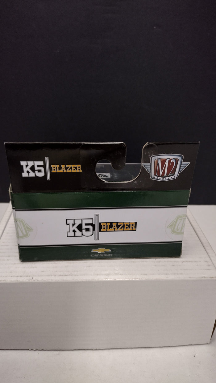 Modern 2020s M2 Machines 1974 Chevrolet K5 Blazer 1:64 (New in Acrylic Box - Factory Sealed)