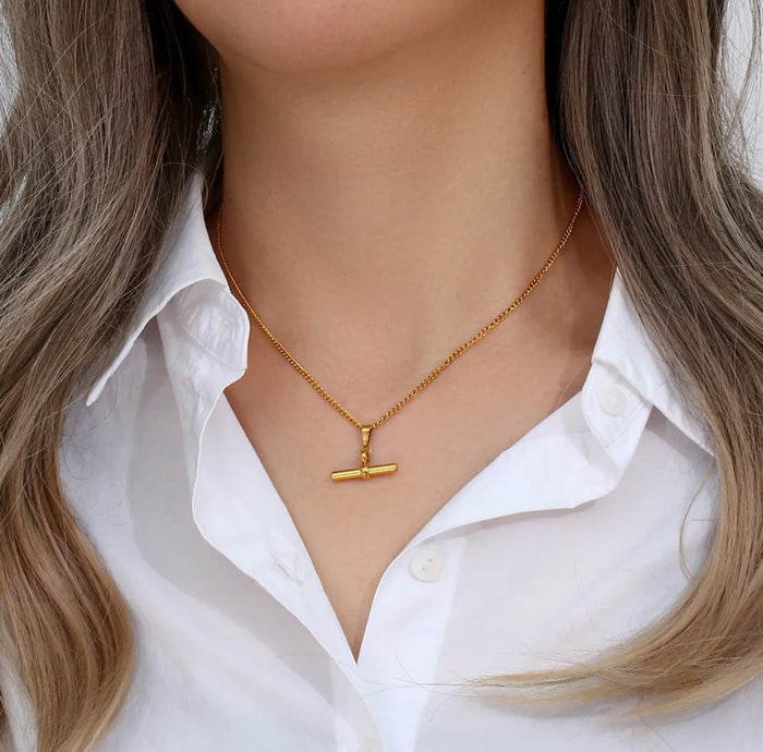 SINGLE T-BAR NECKLACE