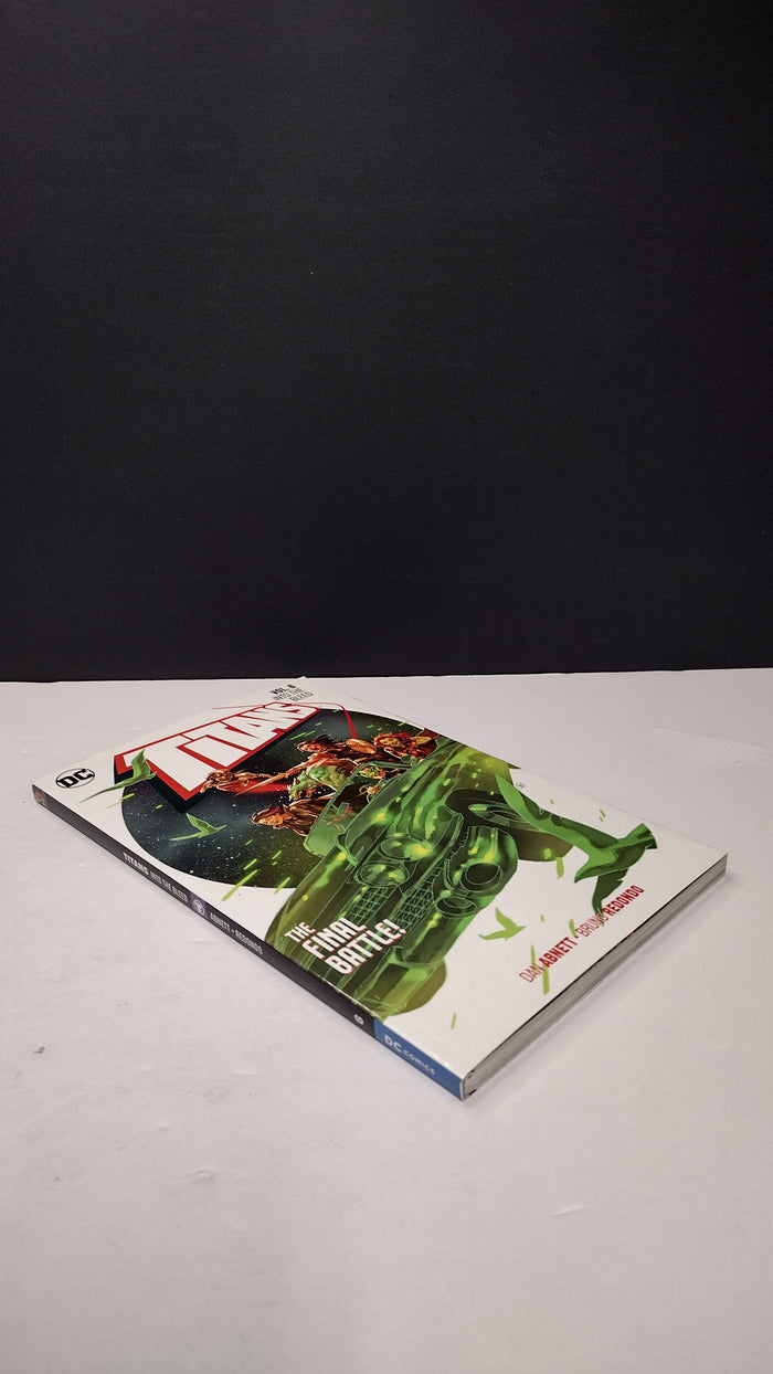 Titans Vol. 6: Into the Bleed by Dan Abnett – New Paperback