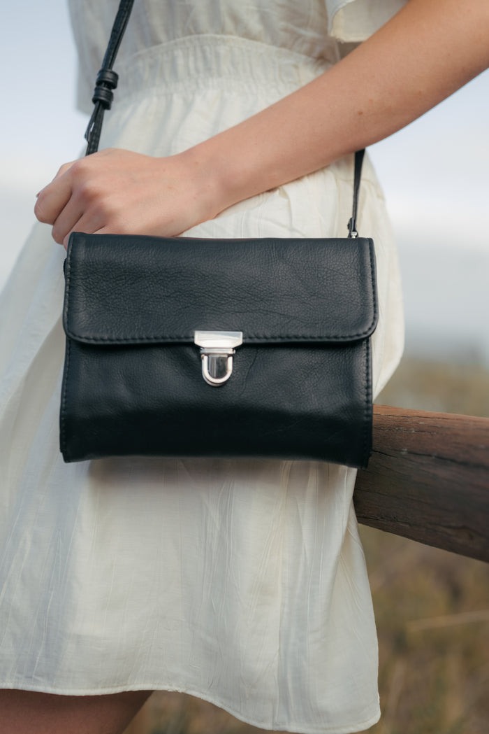 UTILITY BAGS WITH SLIDE LOCK