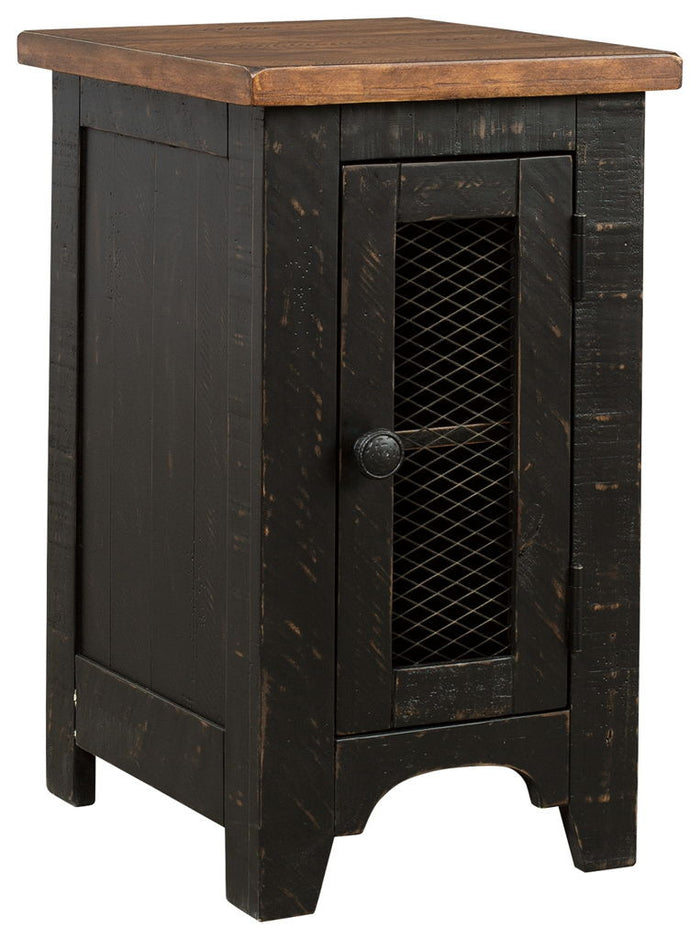 Valebeck - Chair Side End Table - Black / Brown