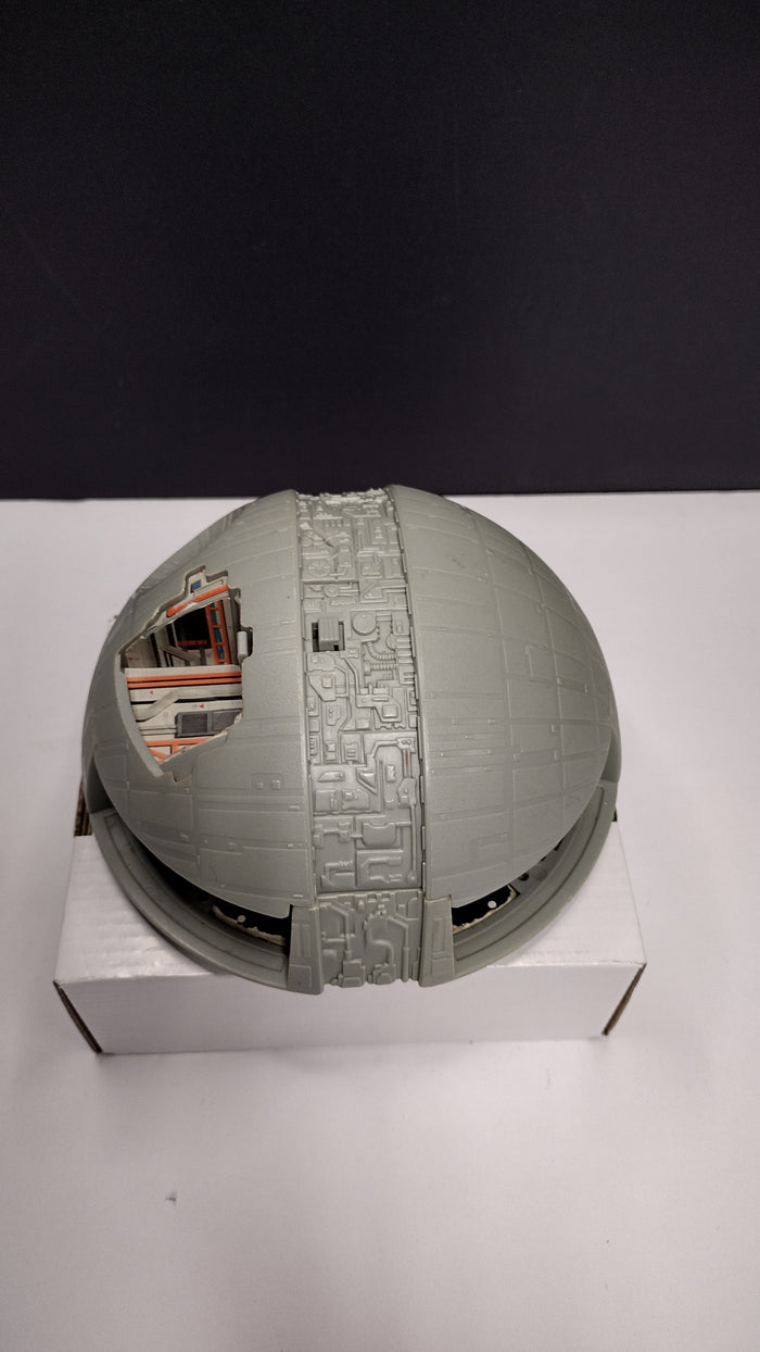 Vintage 1994 Galoob Micro Machines Star Wars Death Star Playset Incomplete