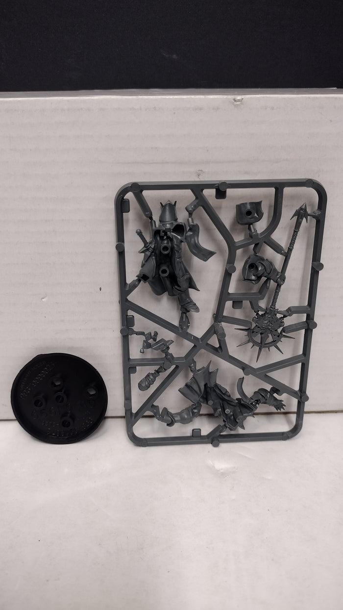 Warhammer Age of Sigmar Stormcast Eternals Knight Incantor On Sprue - New
