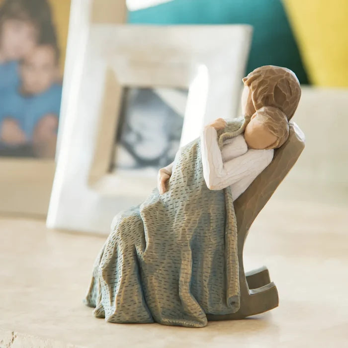 Willow Tree : The Quilt -Sleep my child and peace... peace... Covered in love and keep... keep...