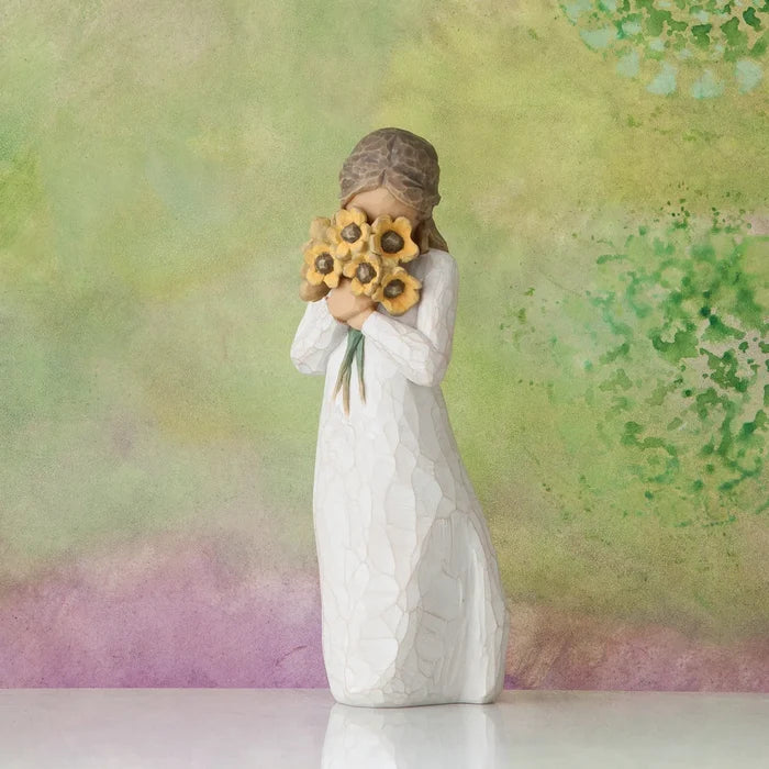 Willow Tree : Warm Embrace -Surrounded by the warmth of family and friends