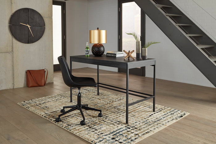 Yarlow Desk